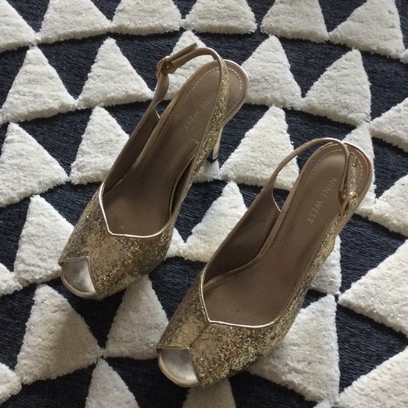 Gold Glitter Heels - Picture 2 of 4